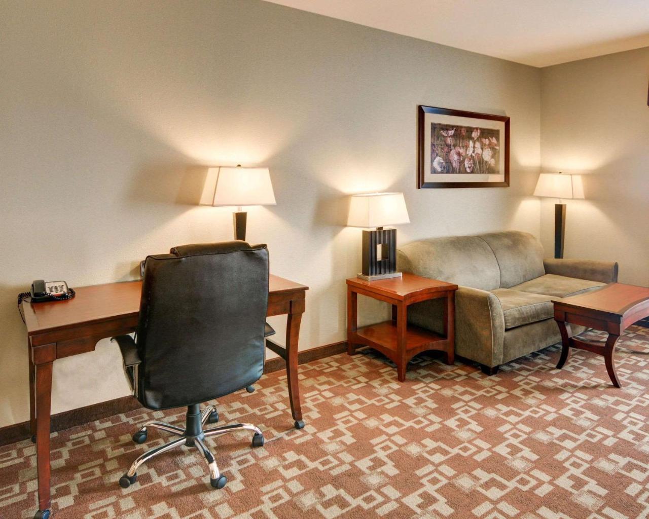 Comfort Suites Near Northeast Mall North Richland Hills Exterior foto
